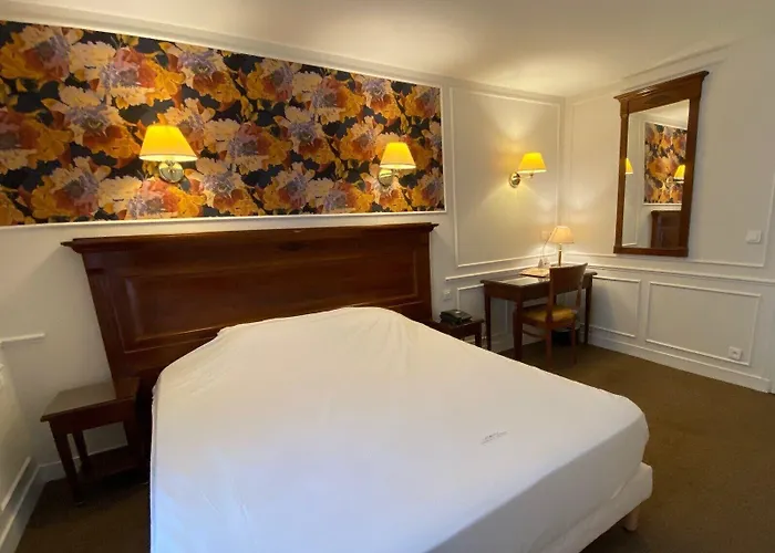 Touring OperaHotel Parijs